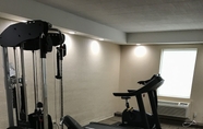 ห้องออกกำลังกาย 4 Quality Inn Near Pimlico Racetrack