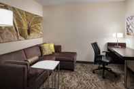 Ruang Umum SpringHill Suites by Marriott Bakersfield