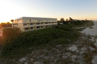 Exterior Tuckaway Shores Resort