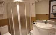 Toilet Kamar 2 Hotel Eurowest