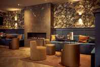 Bar, Cafe and Lounge Van der Valk Hotel Groningen - Zuidbroek A7