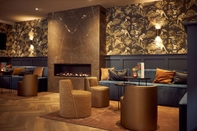 Bar, Cafe and Lounge Van der Valk Hotel Groningen - Zuidbroek A7