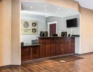 Lobby 2 Comfort Inn Lancaster County