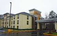 Exterior 4 La Quinta Inn & Suites by Wyndham Covington