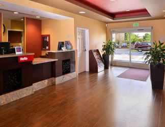 Lobby 2 TownePlace Suites by Marriott Sacramento Cal Expo