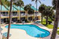 Swimming Pool Jupiter Waterfront Inn