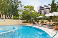 Swimming Pool Travel Charme Kurhaus Binz