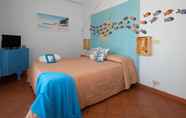 Kamar Tidur 4 Palermo Mare Holidays