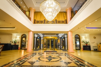 Lobby 4 Phoenicia Grand Hotel