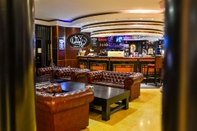 Bar, Kafe, dan Lounge Phoenicia Grand Hotel