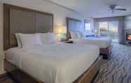 Kamar Tidur 6 Elizabeth Oceanfront Suites, Ascend Hotel Collection