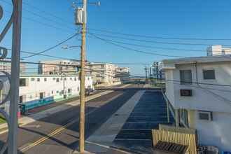 Exterior 4 Aztec Motel