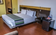 Kamar Tidur 6 Hotel Madisson Inn Luxury By Geh Suites