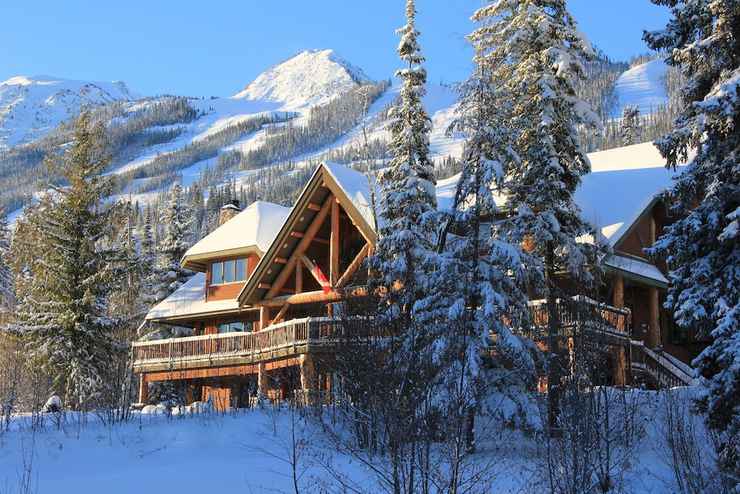 Vagabond Lodge at Horse Resort, Regional Canada