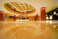 Lobby Wyndham Grand Plaza Royale Ningbo