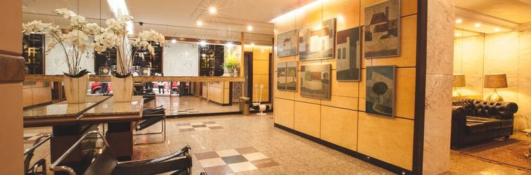 ロビー Curitiba Palace Hotel