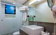 Toilet Kamar 5 Blue Tree Premium Florianopolis