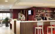 Bar, Kafe, dan Lounge 3 Campanile Epone