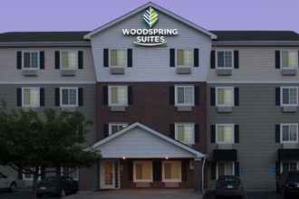 Exterior 4 WoodSpring Suites Kansas City Liberty