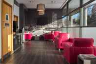 Bar, Cafe and Lounge Roomzzz Leeds City West