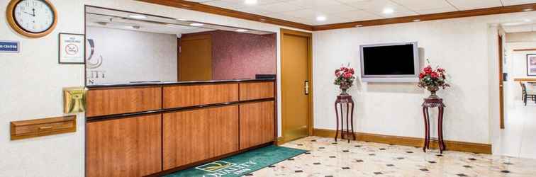 Lobi Quality Inn Near Princeton