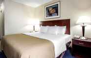 Kamar Tidur 5 Quality Inn Near Princeton