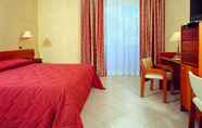 Bedroom 3 Hotel Continental Wellness & Spa