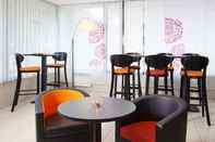 Bar, Cafe and Lounge Residhome Appart Hotel Nancy Lorraine