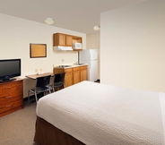 ห้องนอน 5 WoodSpring Suites Columbus Fort Moore