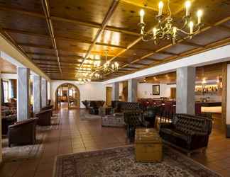 Sảnh chờ 2 Das Wiesgauer - Alpenhotel Inzell