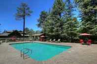 Swimming Pool Majestic Mountain Inn