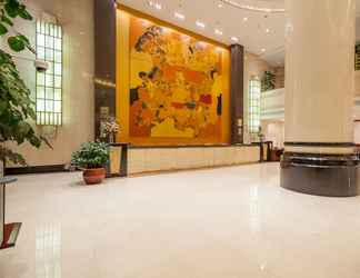 Lobi 2 Best Western Plus Fuzhou Fortune Hotel