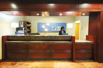 ล็อบบี้ 4 Holiday Inn Express & Suites Brampton, an IHG Hotel