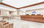 Lobby 4 Days Inn & Suites by Wyndham Seaford