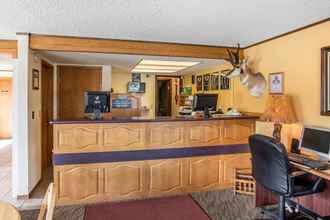 Lobi 4 Rodeway Inn Pronghorn Lodge