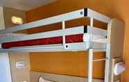 Bedroom 4 Hotel Première Classe Saint Quentin En Yvelines - Elancourt