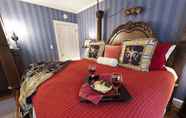 Bedroom 5 10 Fitch Luxurious Romantic Inn