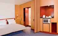 Bedroom 5 Novotel Suites Rouen Normandie