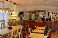 Bar, Cafe and Lounge Novotel Suites Rouen Normandie