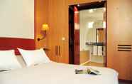 Bedroom 7 Novotel Suites Rouen Normandie