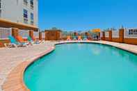 Swimming Pool Best Western Ingleside Inn & Suites