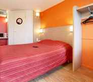 Bedroom 3 Premiere Classe Blois Nord