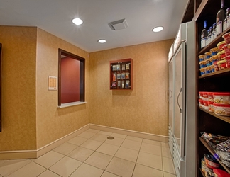 Lobby 2 Residence Inn by Marriott Neptune at Gateway Center