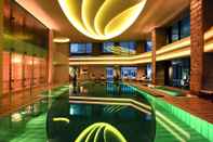 Swimming Pool The Peninsula Tokyo