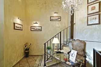 Lobby 4 Relais Le Clarisse a Trastevere