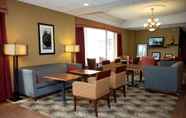 Lobi 2 Hampton Inn Freeport