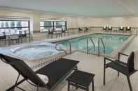 Swimming Pool Residence Inn by Marriott Toronto Downtown / Entertainment District