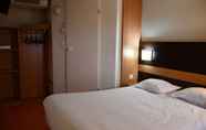 Bedroom 7 Hotel Première Classe Nevers - Varennes Vauzelles