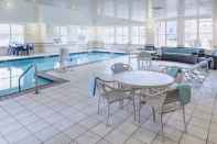 Swimming Pool Residence Inn by Marriott South Bend Mishawaka