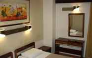 Kamar Tidur 2 Claridge Hotel